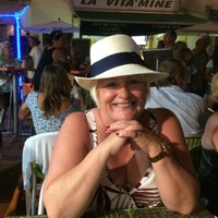 Karen Carr
