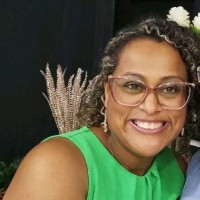 Fabrícia Lima Leite Oshiro