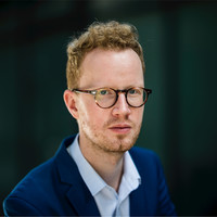 Steffen W.