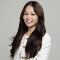 Tracy Huynh, Cpa