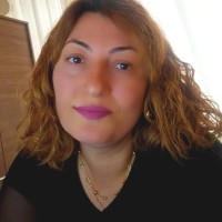 Esra Sözer
