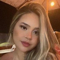 Vitoria Caroline