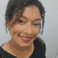 Taís Oliveira