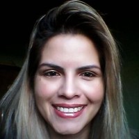 Ana Karoline Menezes