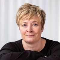 Lisa Stockdale