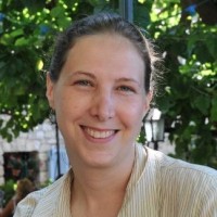 Lisa Stout