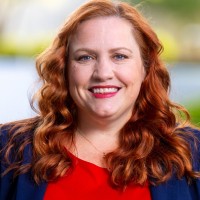 Laura Wand, Pmp