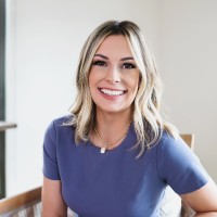 Krista R Schoeffler