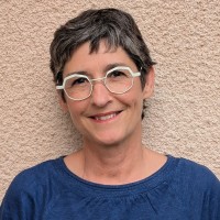 Anne Urdiroz