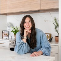 Victoria Lauer, AKBD