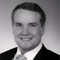 Dr. Nicolas Cain