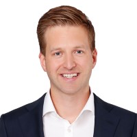 Dr. Nils-Christian Staake