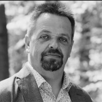 Karsten Schou