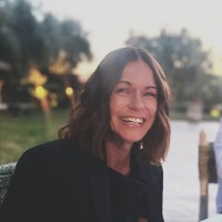 Claire Dinsdale