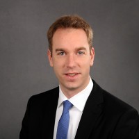 Dr. Peter Manheller