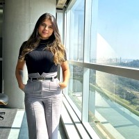 Thais Cosenza