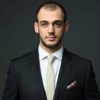 Veron Selmani