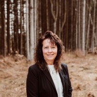 Corinna McKnight