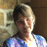 Sandy James