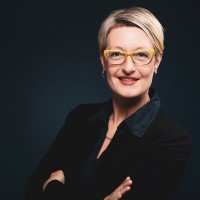 Sandra Stoll