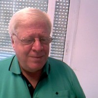MAKIS APOSTOLIDIS