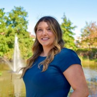 Amanda Huggins, Lcsw
