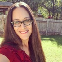 Sara Knox