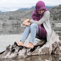 Si Hasnia