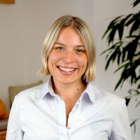 Azul Stengel