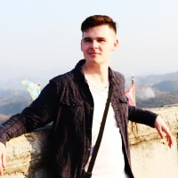 Andrew Crompton