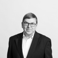 Dr. Klaus Holthausen