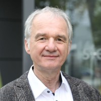 Dr. Juergen Kiene