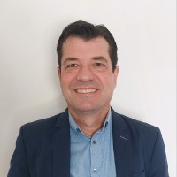 Adner Pozzobon