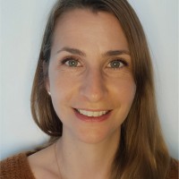 Annelise Lawniczak