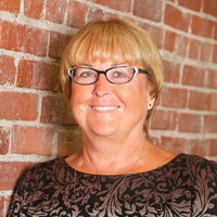 Vicki Heil