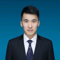 谢泰龙