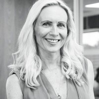 Amanda Lyons