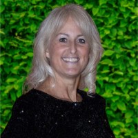 Deedee French