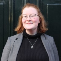 Daphne Van Linge