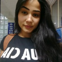 Aline Neves Alves