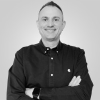 Simon Cahill