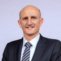 Antony Clark, Cfa