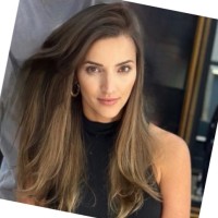 Angélica Konrath