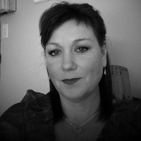 Kim Whiteid