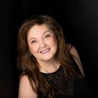 Carolyn Gerken, Moyer