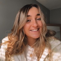 Alexa Mcnally