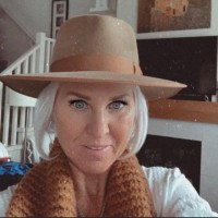 Chauna Lutz, Bba