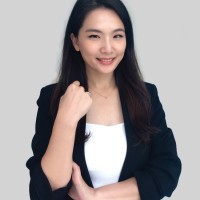 Carolyne Lee