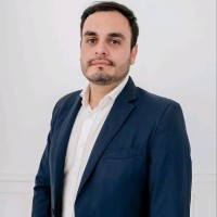 Tomás López