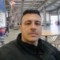Robert Castro